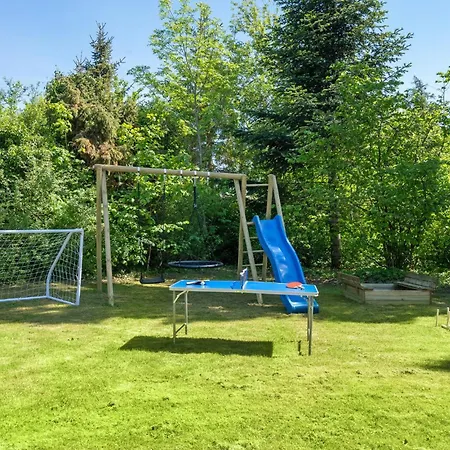 2 Bedroom In *