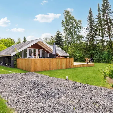 Holiday home 2 Bedroom In